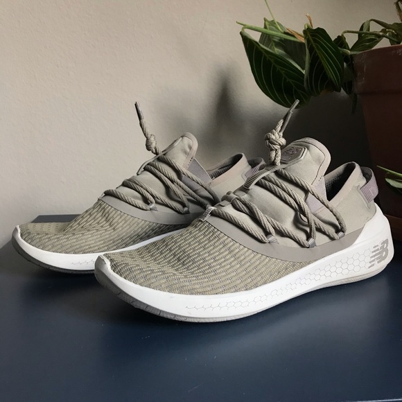 new balance lazr nxt